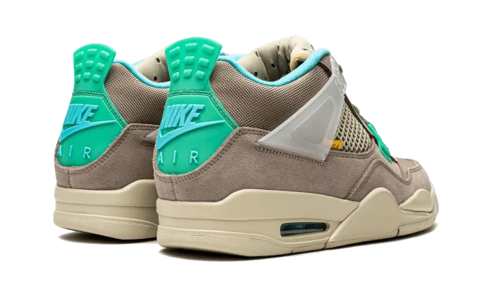 Air Jordan 4 Union “Taupe Haze”