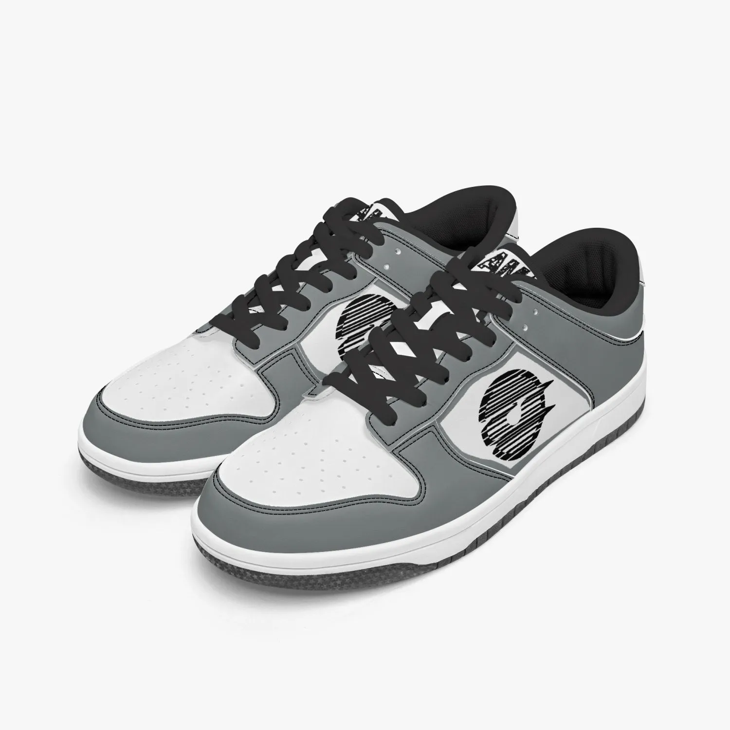 Dunk Stylish Low-Top Leather Sneakers Gray