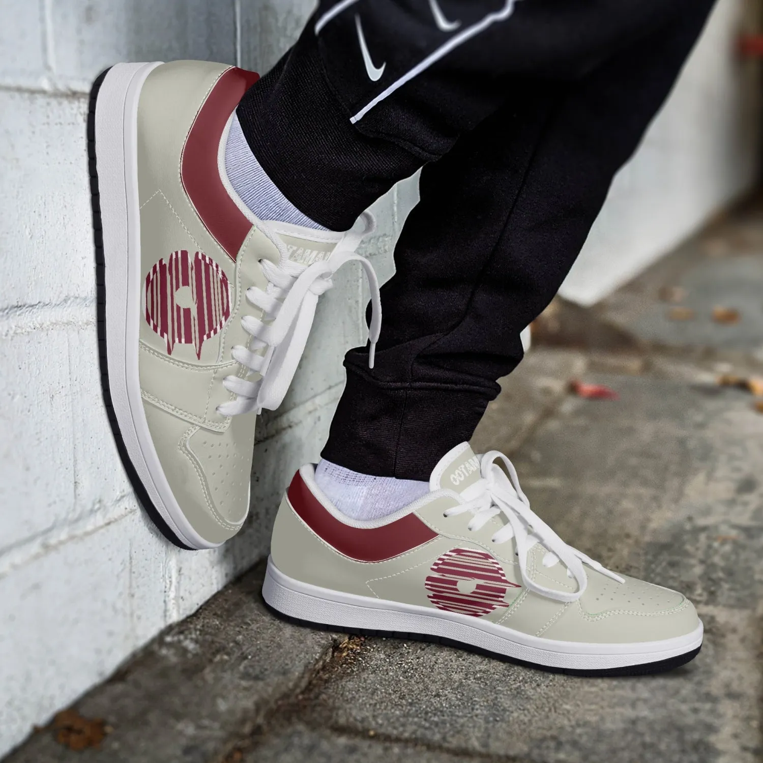 Low-Top Leather Sneakers - Beige/Tinto