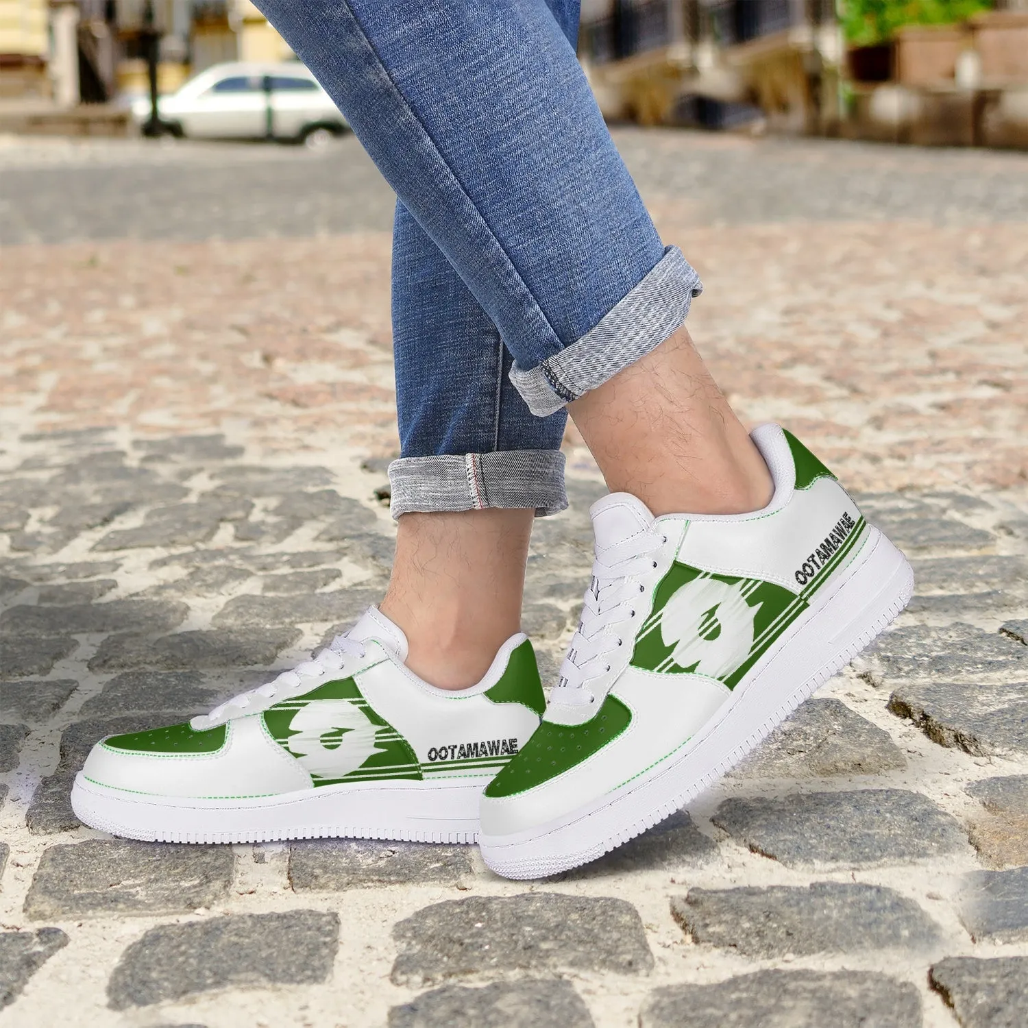 Low Top Leather Sports Sneakers - Green