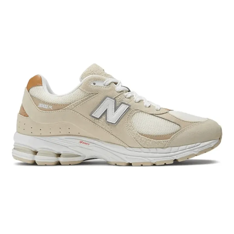 New Balance 2002R NB Sandstone Biege Men Unisex casual Sneakers