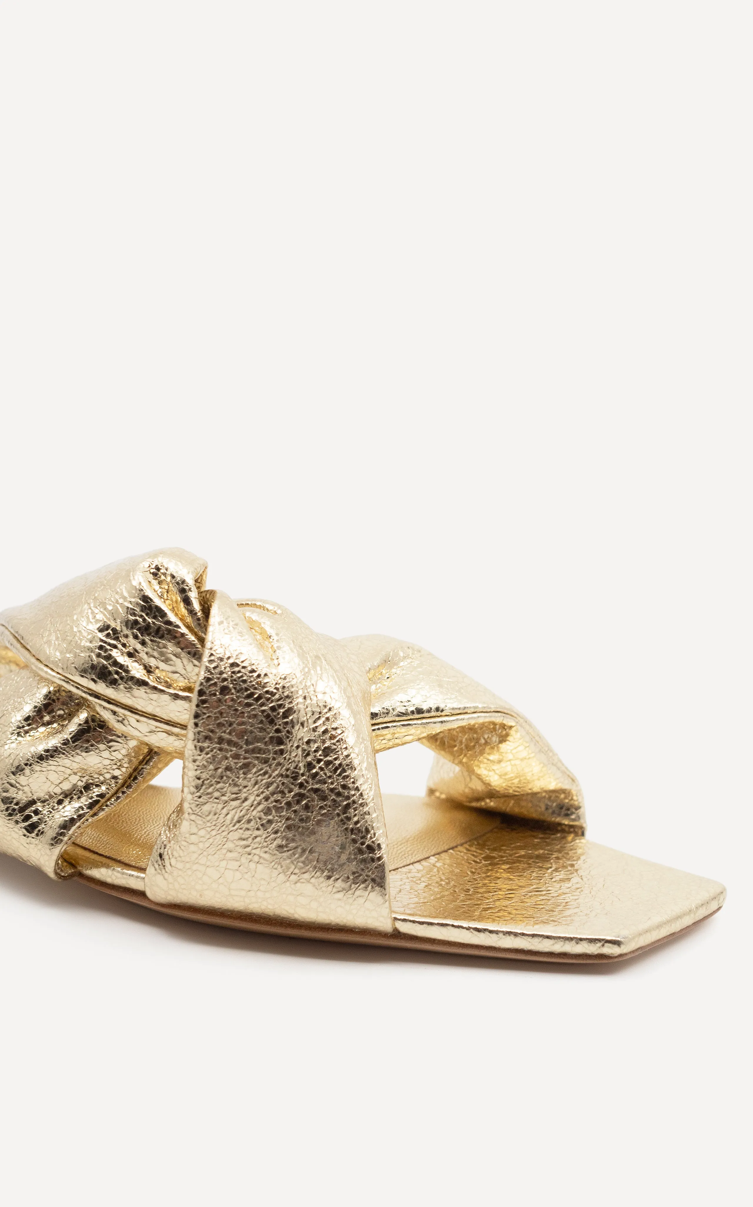 Pillow Loop Flat | Gold