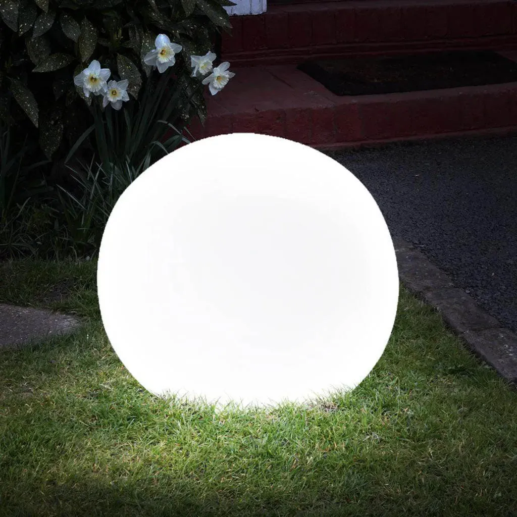 Soft Whisper White Outdoor Light (9151)